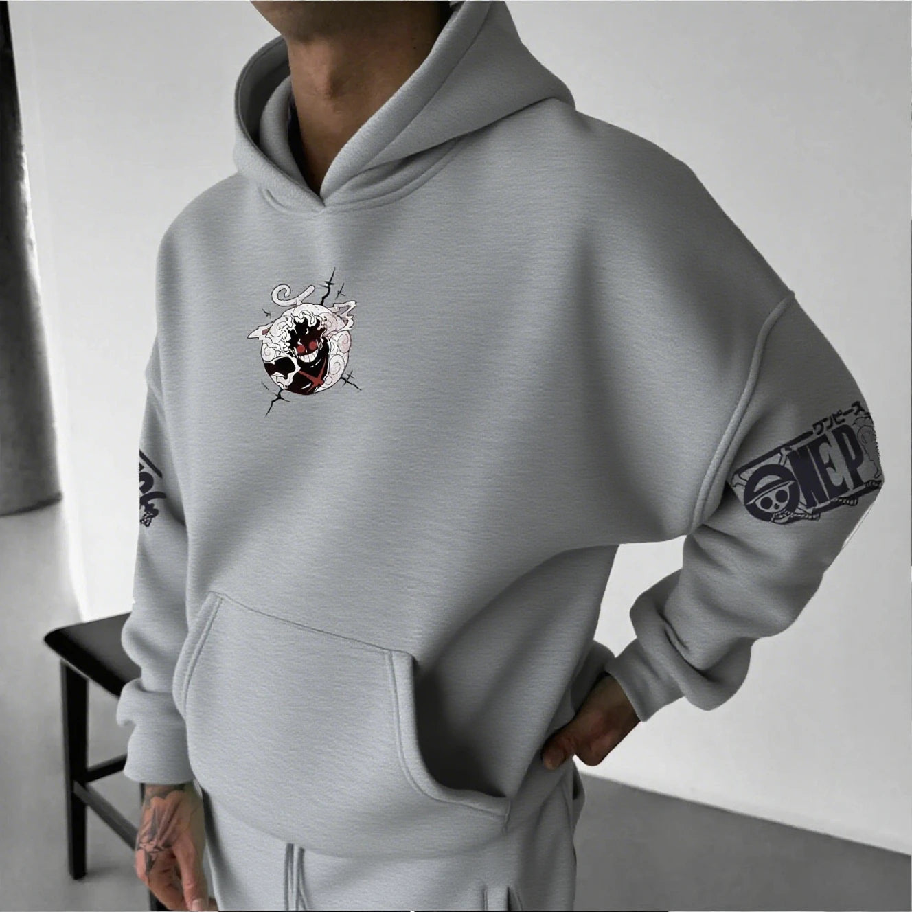 Sweatshirt à Capuche Imprimé One Piece Luffy Gear 5 Gris