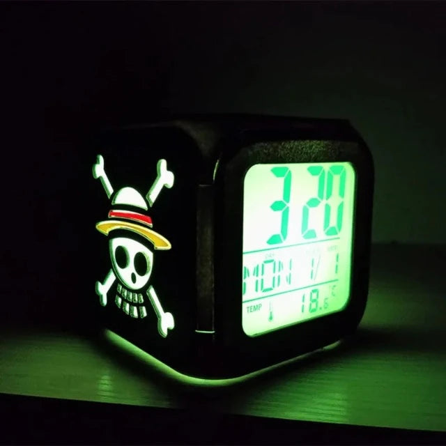 Reloj despertador luminoso de una pieza Jolly Roger
