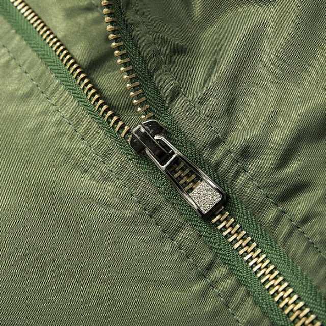 Veste Bomber Attaque Des Titans Vert Armé
