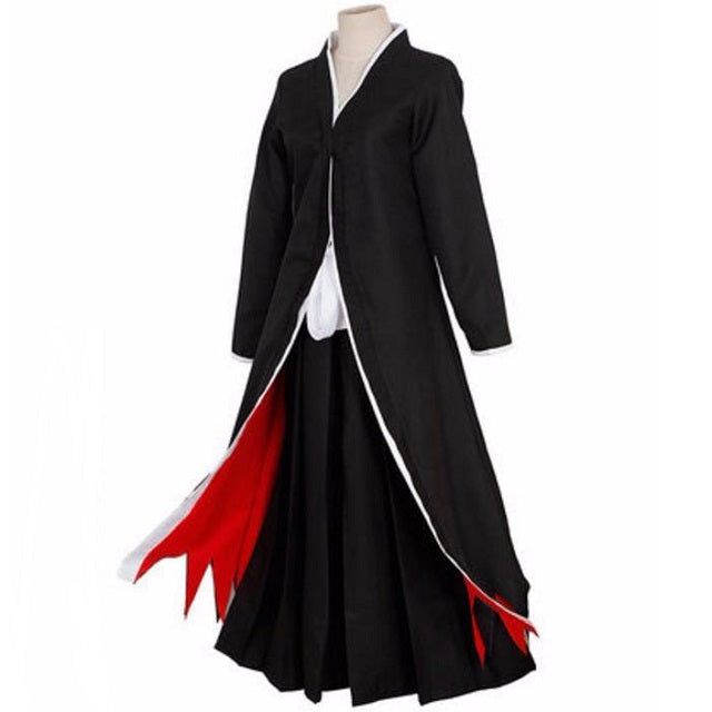 Cosplay di Ichigo Kurosaki Bankai di Bleach