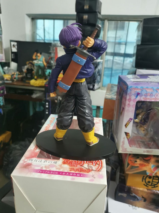 Figura di Trunks del futuro DBZ