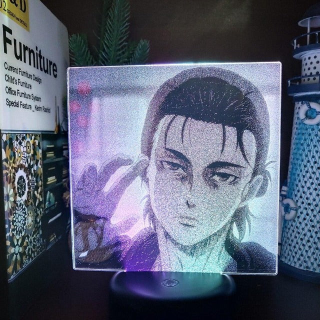 Lampe Eren Jaeger AOT Saison 4